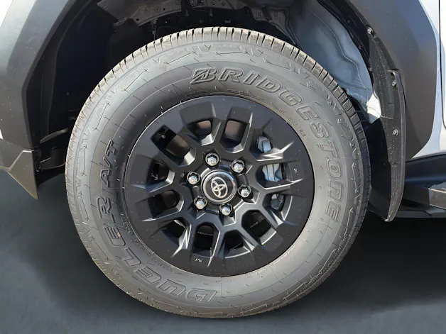 Toyota Hilux Double Cab.-Pick-up 2.8 D-4D MHEV 204 Advanced
