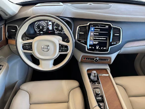 https://vehicle.imgix.net/4426505/1096e6d2-6ea2-4e88-8c8e-4d2fff756cfa.jpg