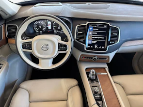 Fahrzeugbild VOLVO XC90 2.0 T8 TE Inscription 7P. eAWD