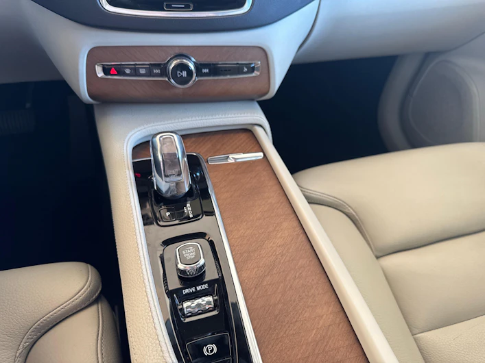 Fahrzeugbild VOLVO XC90