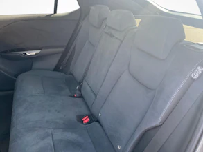 https://vehicle.imgix.net/4426537/5a5e31f5-a7c2-496a-ab80-25b7b793cf70.jpg