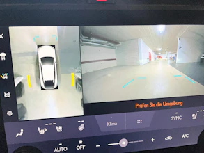 https://vehicle.imgix.net/4426537/b241c3a0-82d0-4664-b97a-6831187419c6.jpg