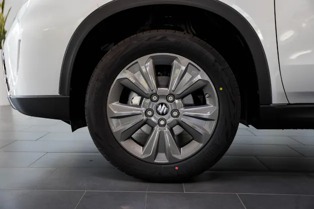 Suzuki Vitara 1.4 T Piz Sulai Hybrid 4x4