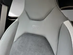 Toyota Aygo X 1.5 VVT-i HSD GR Sport