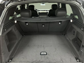https://vehicle.imgix.net/4426570/18a1a35b-8ecd-4e96-acf6-b1332bc5f86e.jpg