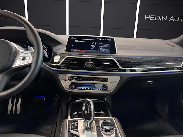 BMW 750i xDrive SAG M Sport Executive Drive Pro