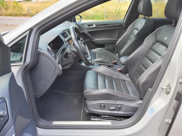 VW Golf VII 2.0 TSI R DSG 4motion