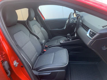MITSUBISHI COLT 7