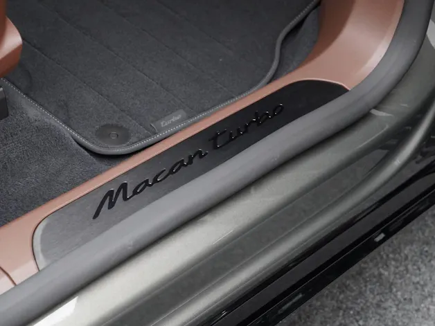 Porsche Macan Turbo