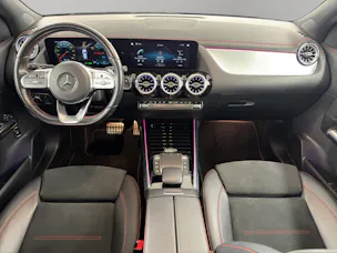 MERCEDES-BENZ EQA 300 AMG Line