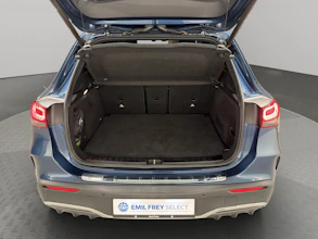 https://vehicle.imgix.net/4426720/c8144185-ff0b-49f2-9bb7-ec7b7bee3eb6.jpg