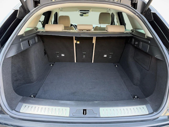 image du véhicule LAND ROVER RANGE ROVER VELAR