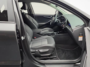 https://vehicle.imgix.net/4426766/3715cf73-388b-4d54-bdda-4f0d758bd6d0.jpg