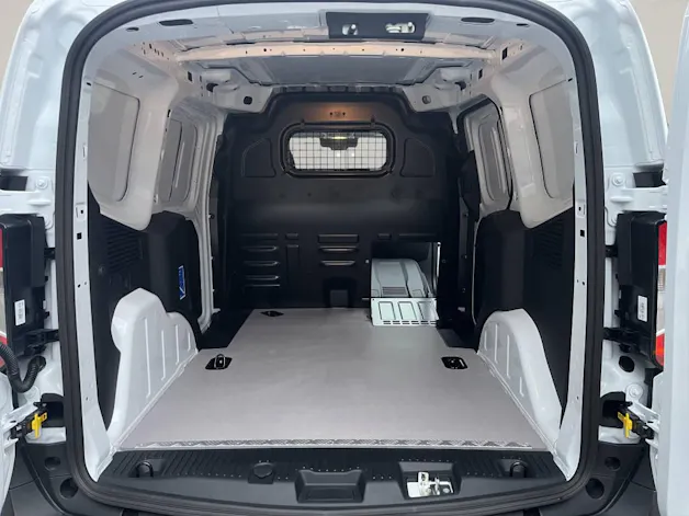 Ford E-Transit Courier Van Trend