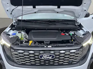 FORD E-Transit Courier Van Trend