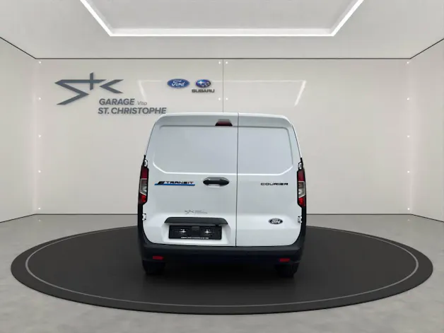 Ford E-Transit Courier Van Trend