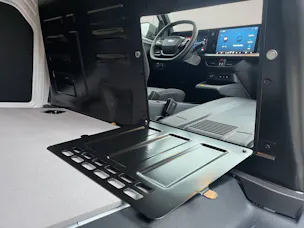 FORD E-Transit Courier Van Trend