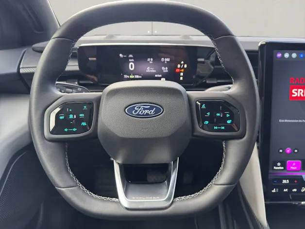 Ford Explorer Extended Range Premium AWD