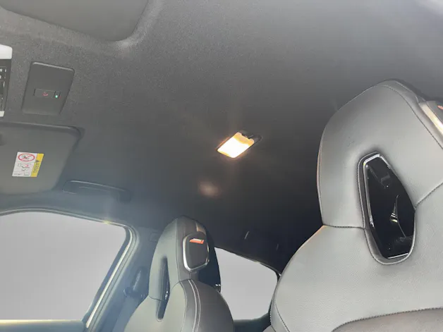 NISSAN Juke 1.6 Hybrid Tekna
