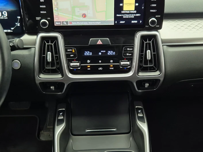 immagine del veicolo KIA SORENTO