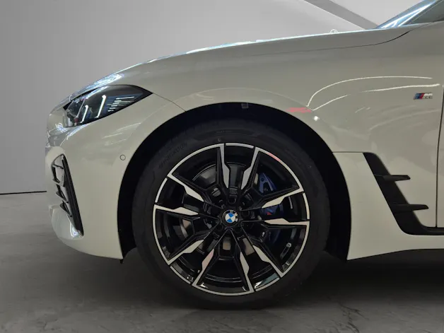 BMW i4 M60