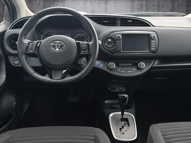 Toyota Yaris 1.5 VVT-i HSD Trend