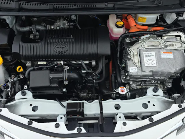 Toyota Yaris 1.5 VVT-i HSD Trend