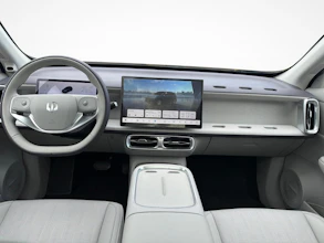 https://vehicle.imgix.net/4426855/2d2d0ab9-bacc-44b0-8cf4-64061f3ac51f.jpg