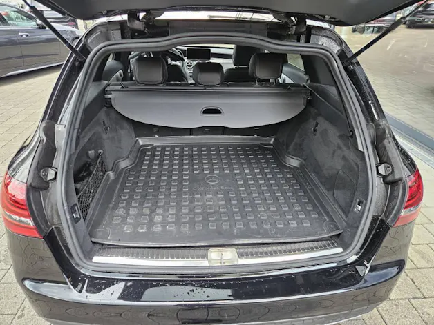 Mercedes-Benz C 300 d 4Matic AMG Line Kombi