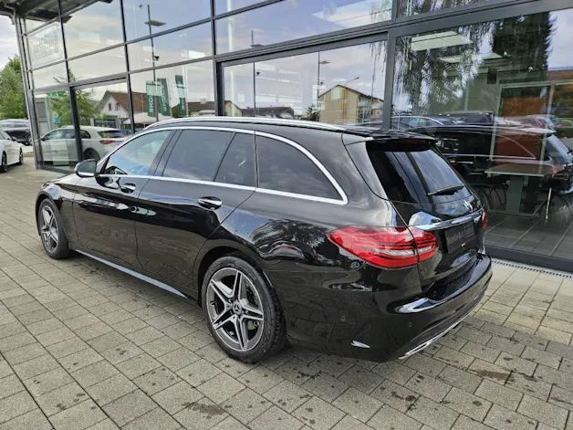 Mercedes-Benz C 300 d 4Matic AMG Line Kombi