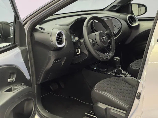 Toyota Aygo X 1.0 VVT-i JBL Edition