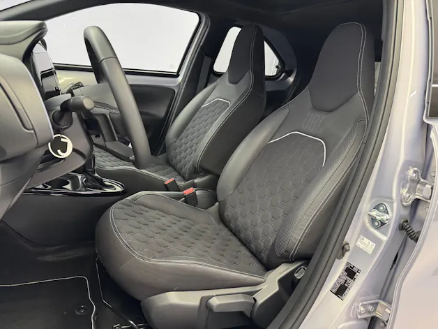 Toyota Aygo X 1.0 VVT-i JBL Edition
