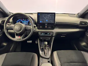 Toyota Yaris 1.5 VVT-i HSD GR Sport