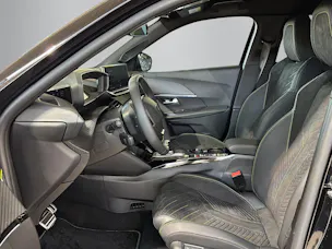 PEUGEOT 2008 1.2 Hybrid 145 GT Exclusive