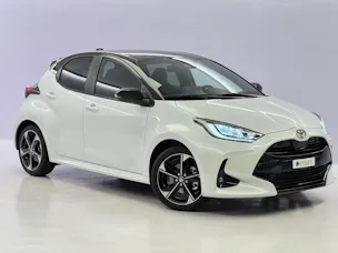 Toyota Yaris 1.5 VVT-i HSD Premium