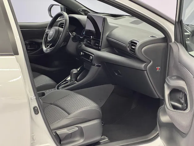 Toyota Yaris 1.5 VVT-i HSD Premium
