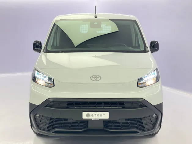Toyota PROACE CITY Van L1 52KWh Active