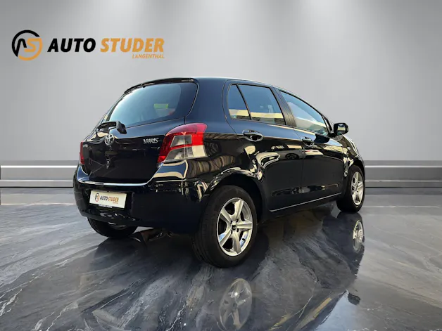 Toyota Yaris 1.33 VVT-i Linea Luna