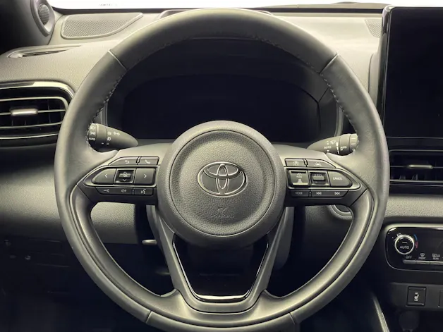 Toyota Yaris 1.5 VVT-i HSD Premium