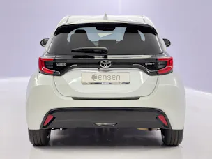 Toyota Yaris 1.5 VVT-i HSD Premium