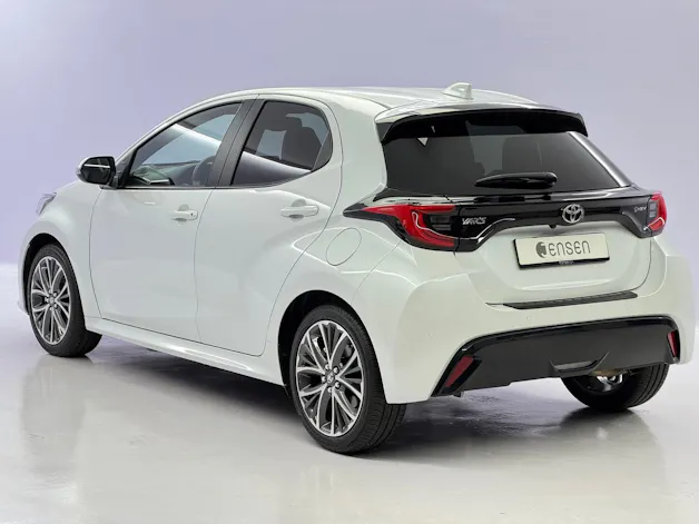Toyota Yaris 1.5 VVT-i HSD Premium