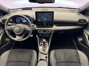 Toyota Yaris 1.5 VVT-i HSD GR Sport