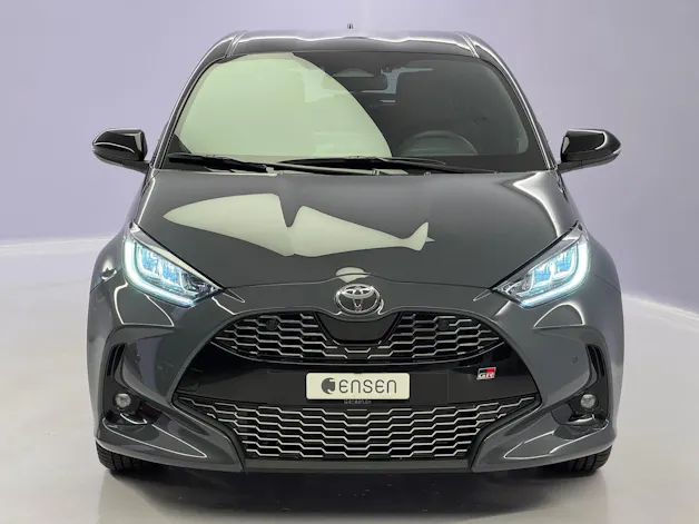 Toyota Yaris 1.5 VVT-i HSD GR Sport