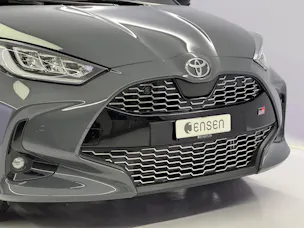 Toyota Yaris 1.5 VVT-i HSD GR Sport