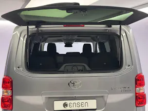 Toyota PROACE Verso L1 2.0 D Trend