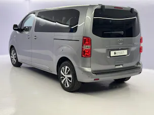 Toyota PROACE Verso L1 2.0 D Trend