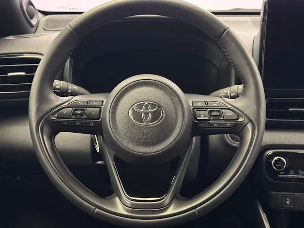 Toyota Yaris 1.5 VVT-i HSD Premium