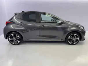 Toyota Yaris 1.5 VVT-i HSD Premium