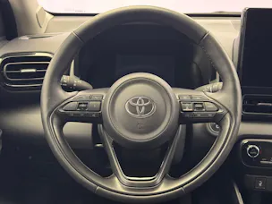 Toyota Yaris 1.5 VVT-i HSD Trend