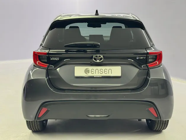 Toyota Yaris 1.5 VVT-i HSD Trend